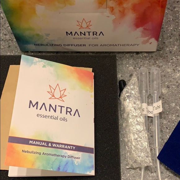 Nebulizing Diffuser For Aromatherapy♥️ - Picture 3 of 8